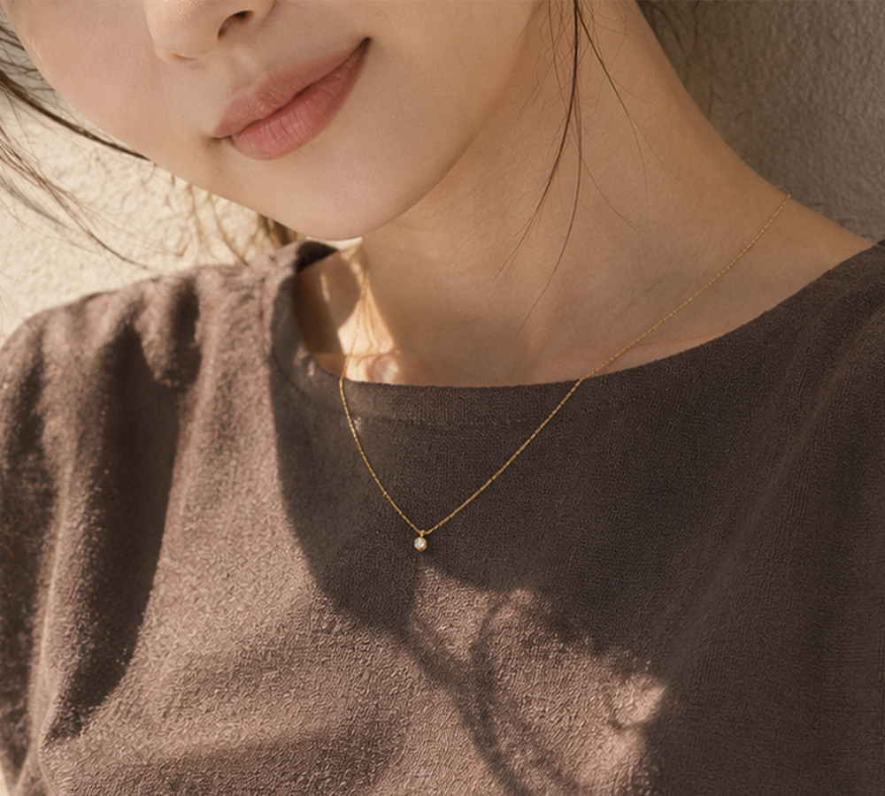 一粒ダイヤモンド ネックレス 着用イメージ
